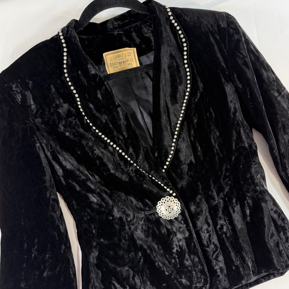 Double D Ranchwear‎ Womens Black Crushed Velvet Western Concho Blazer Jacket